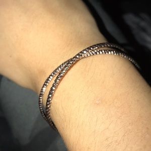 gold knot bracelet